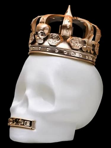 Police TO BE The Queen